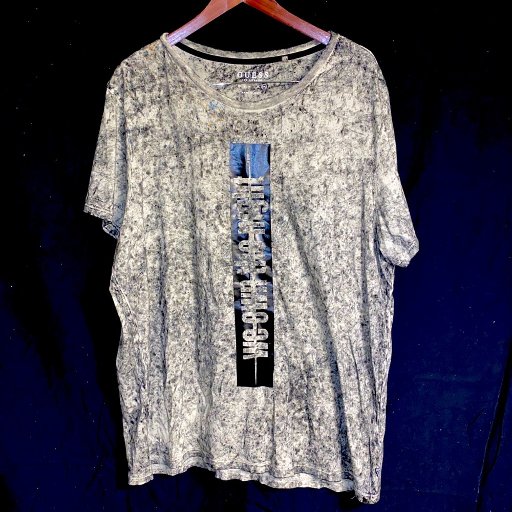 Guess t-shirt